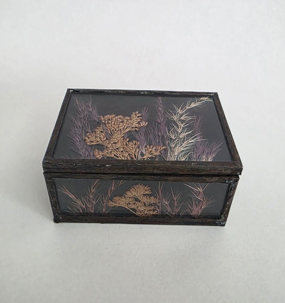 Vintage Stained Glass Dried Floral Trinket Jewelry Box 4" x 2.5"